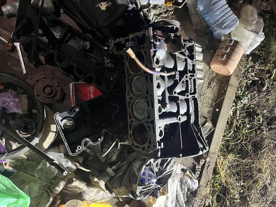 Разбор двигателя 102 мерседес