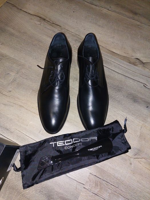 Чисто нови мъжки официални обувки