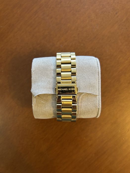 Часовник Michael Kors MK6272 Bradshaw