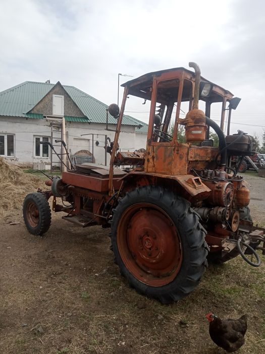 Продаю Трактор Т-16