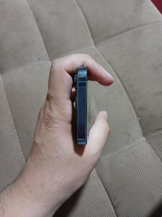 Iphone 13 pro blue