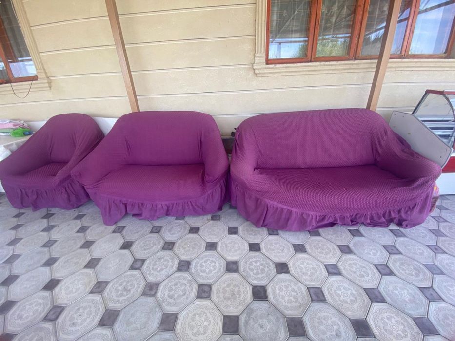Продам диван с креслом