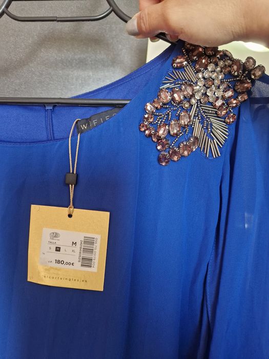 Официална синя рокля Fiesta Woman Espana и Рокля ZARA черна с мъниста