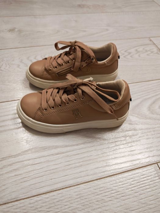 Детски обувки Томи Хилфигър 31 номер