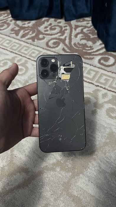 Айфон 12 про макс