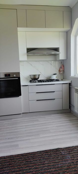 Продам квартиру 4х комнатную