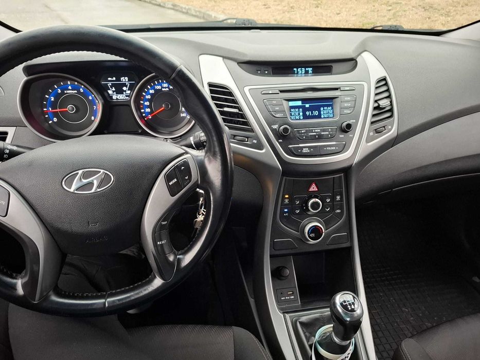 Vand Hyundai Elantra