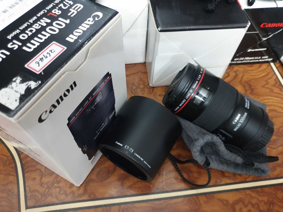 Продам обьектив Кенон 100 F2.8 макро в упаковке новая