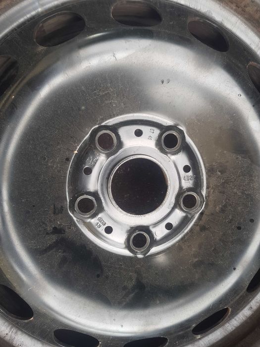 Set 4 jante roti otel 16 VW Golf 7 + capace