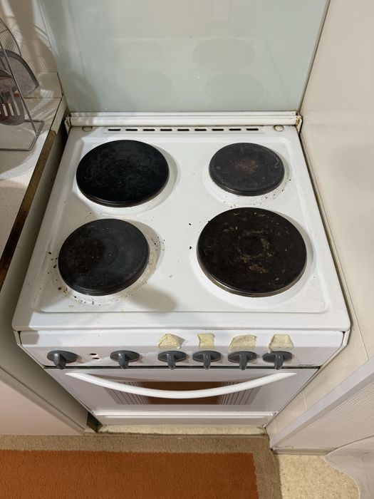 Продам электрический плита .