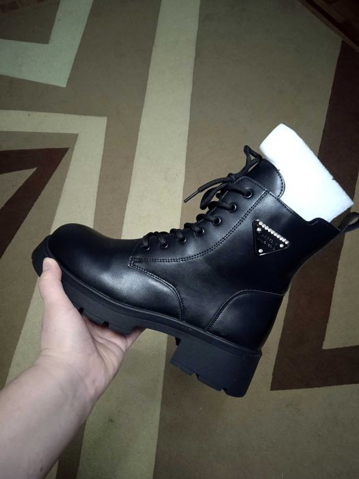 Женские ботинки 40 размер