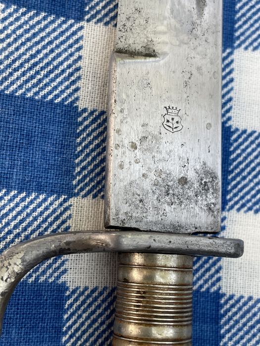 Pumnal vechi de vanatoare