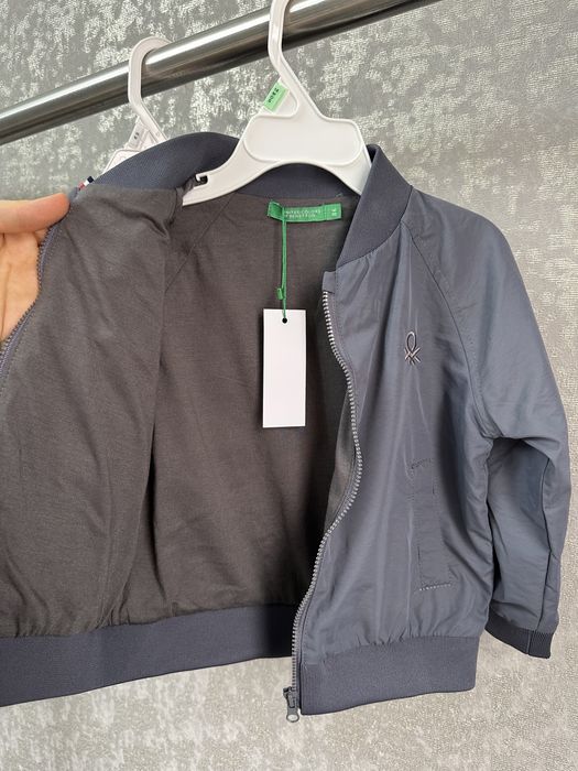 Бомбер детский на весну Benetton