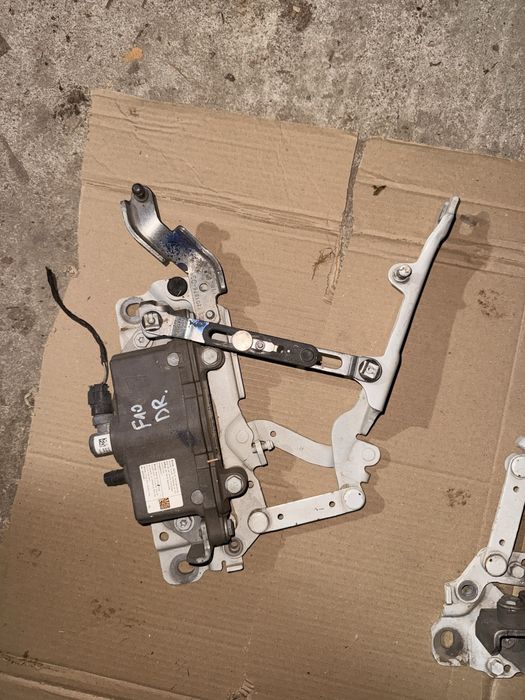 Capse pirotehnice si balamale bmw f10