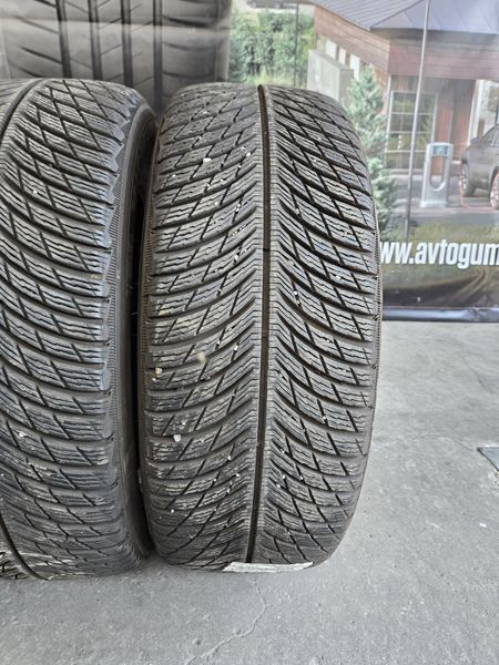 235/55/18 MICHELIN 4бр