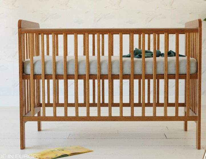 Pătuț bebe Ikeea perfect funcțional