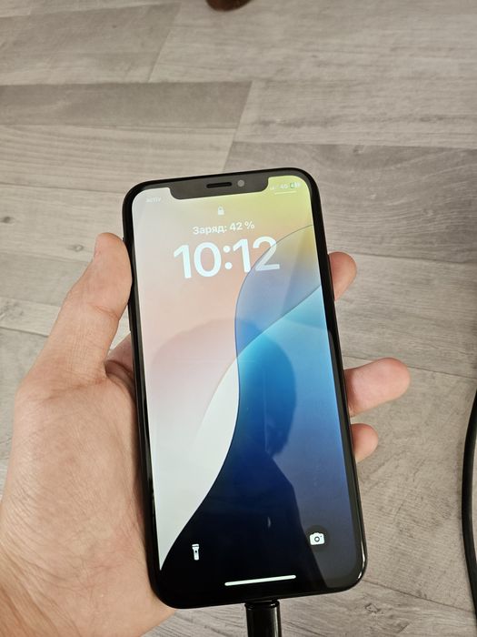 Обменяю айфон Хс