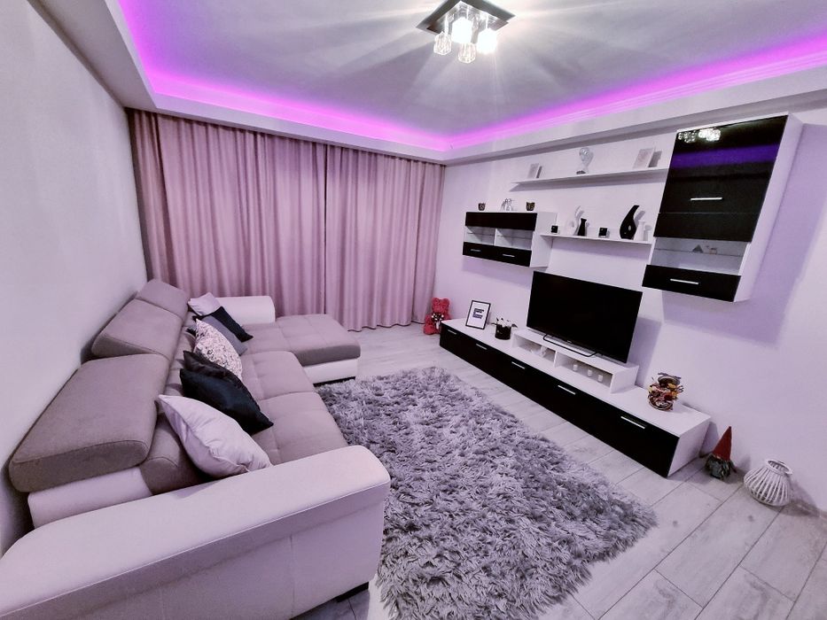 Apartament 2 camere de inchiriat, Carpati 2
