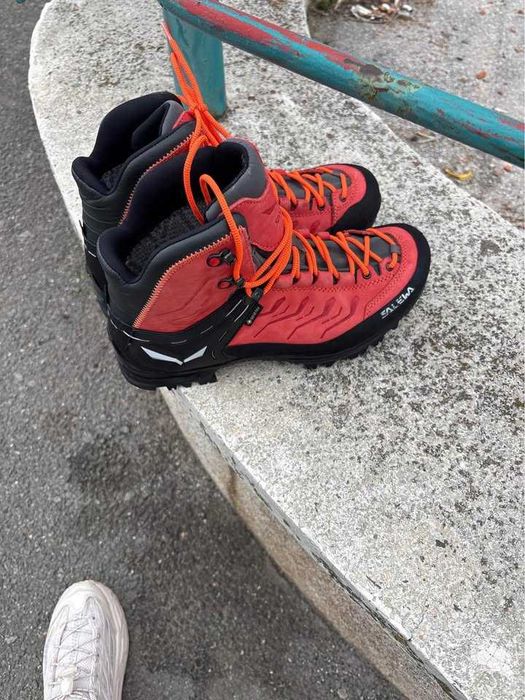 Salewa Rapace gtx bocanci drumetie 3 sezoane NOI la OFERTA