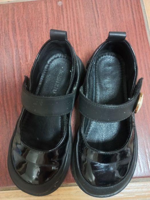 Лоферы для девочки 28 размер