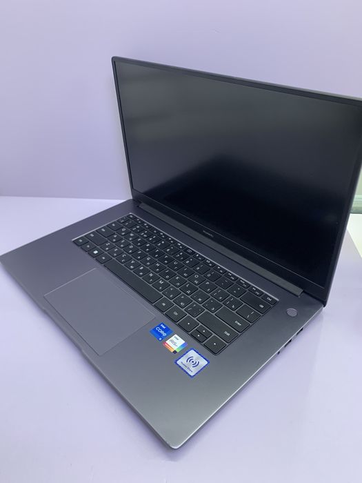 Ноутбук Huawei Matebook / #МА857804