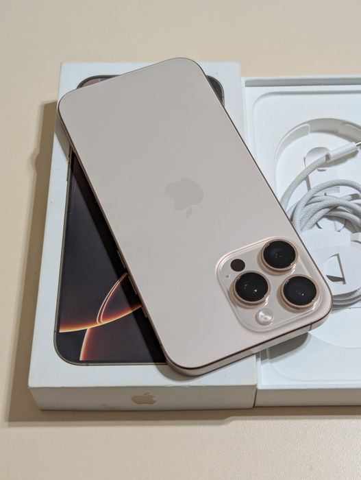 iPhone 16 Pro Max 256 gb ёмкость 100 EAC