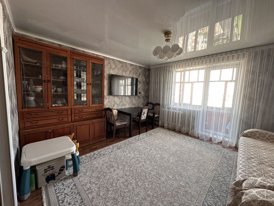 Продам 5-комнатную квартиру