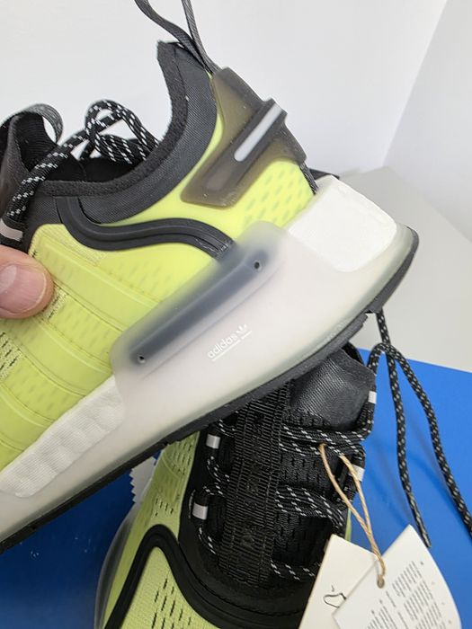 Adidas Dama Nmd V3 Yellow