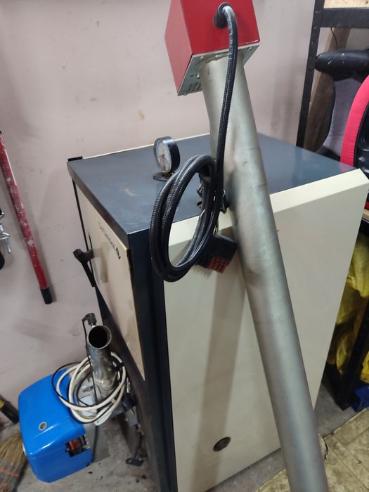 Котле за пелети De Dietrich + горелка Ferroli и шнек Lamborghini