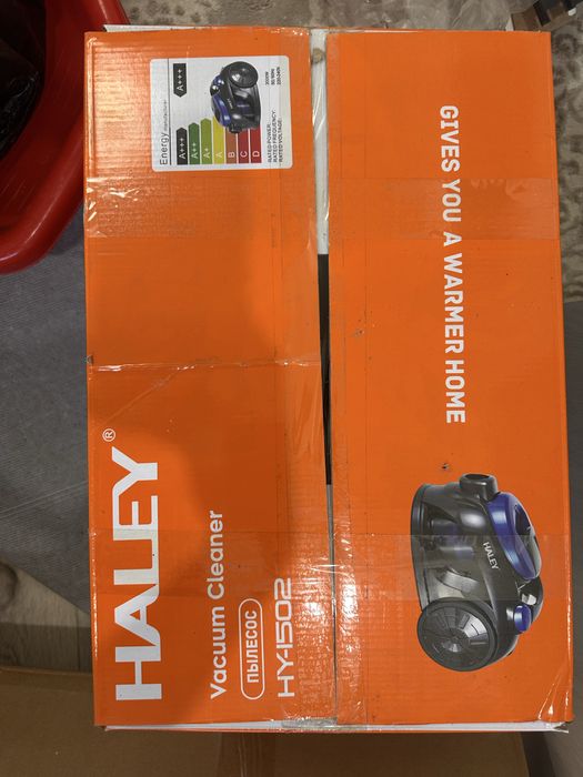 Продаю пылесос.