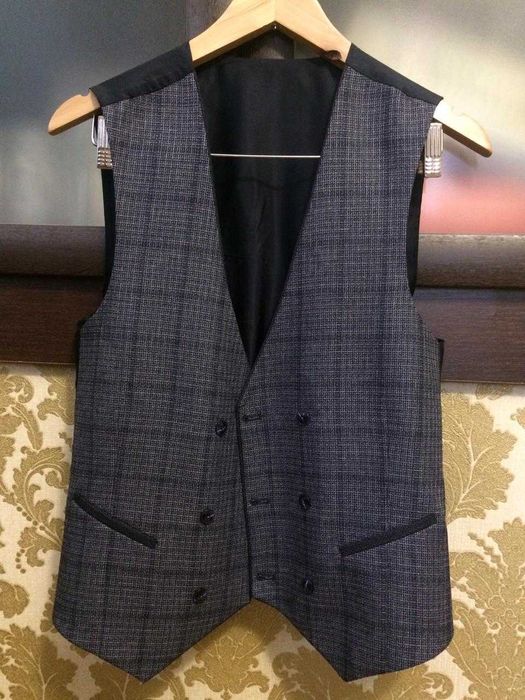 Костюм-тройка мужской