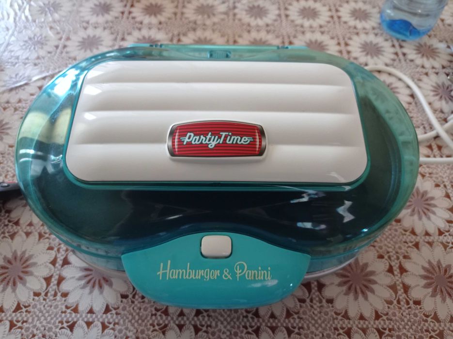 Уред за бургери и