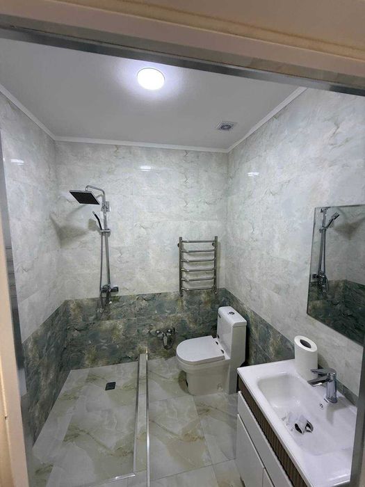 Shahar markazidan yangi uy