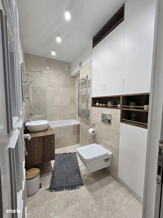 Proprietar PF - vand apartament INTABULAT 100 mp LUX - Royal Town Iasi