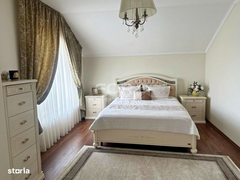 Vilă elegantă de vânzare în Oradea