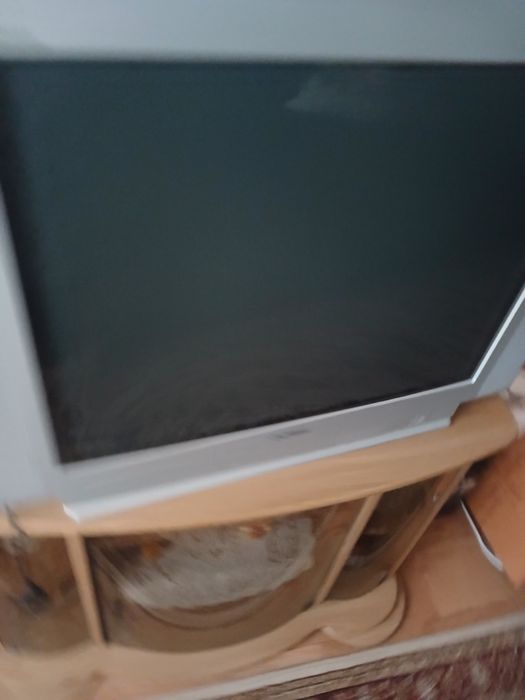 Рабочий телевизор Sony 4 тысячи