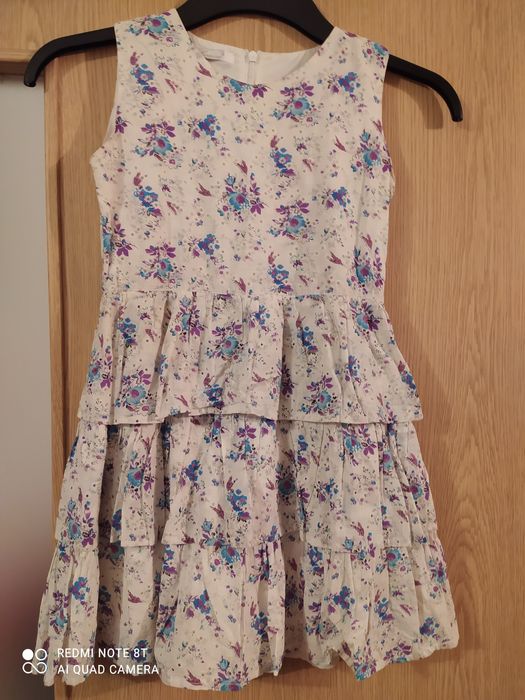 Rochie fetițe 6-7 ani.