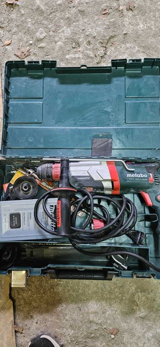 Продавам перфоратор Metabo цена 220 евро