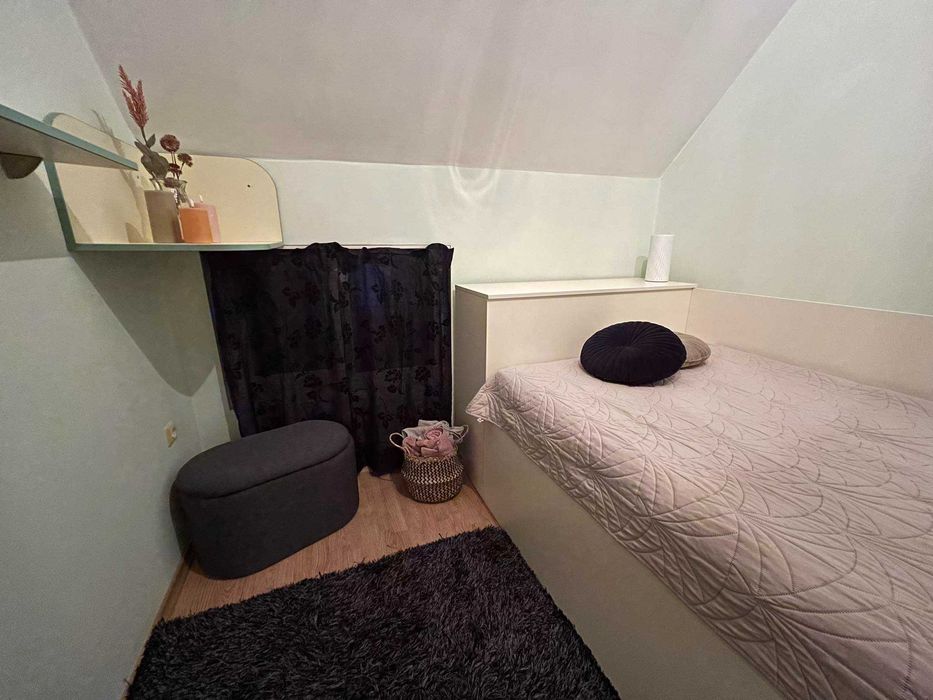 Лазур двустаен апартамент до ФЛОРА и БСУ с гледка море