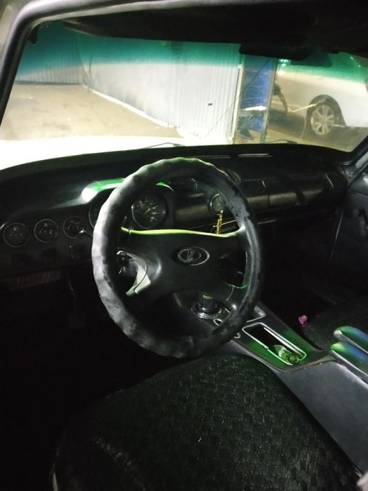 Vaz 2106 xolati yaxwi