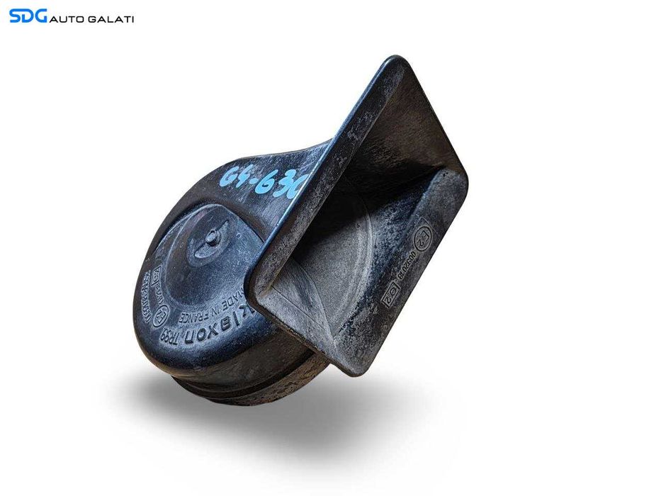 Claxon Low Volkswagen Golf 4 1998 - 2004 Cod 3B0951221B [N6359]