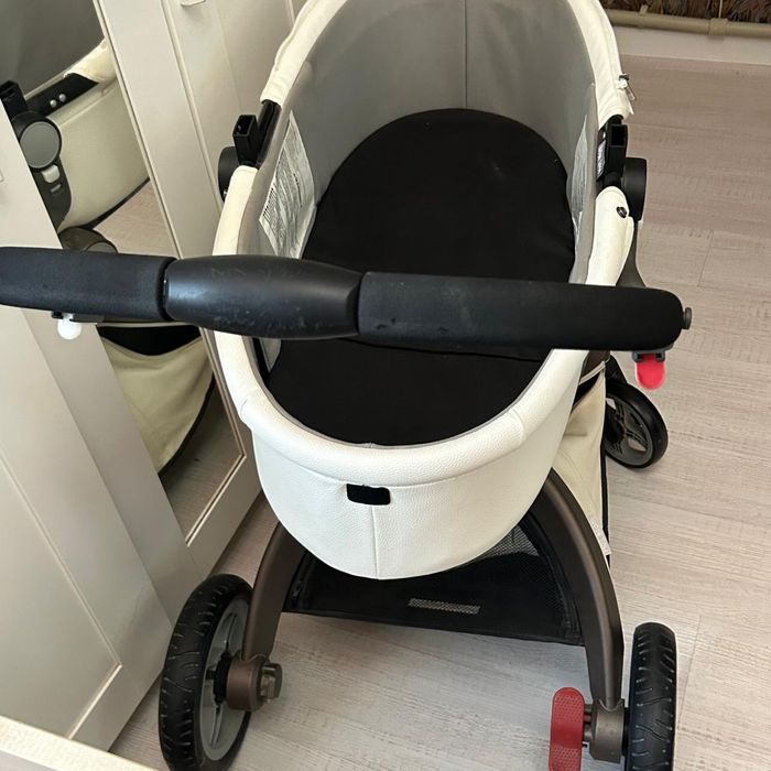 Коляска срочнопо