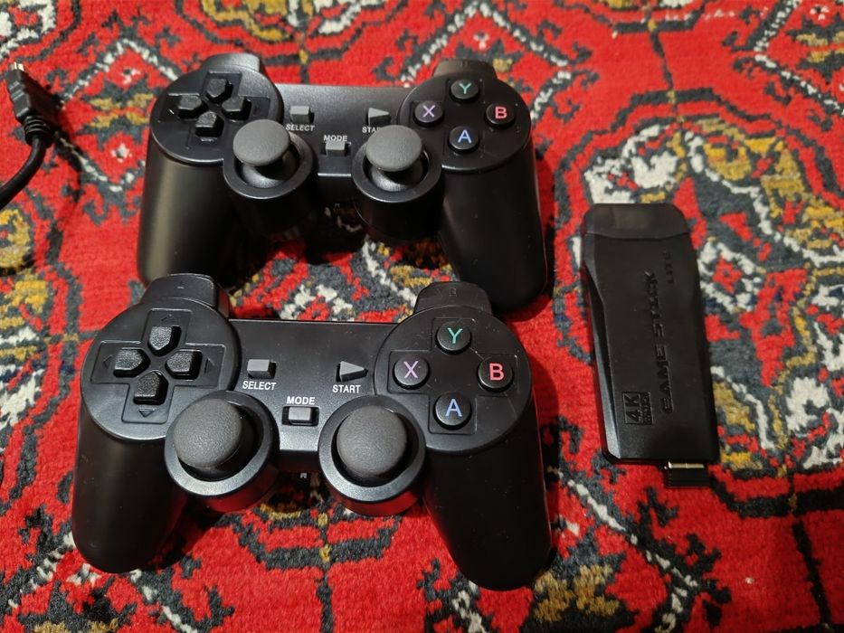 Игровой консул 1000 игр