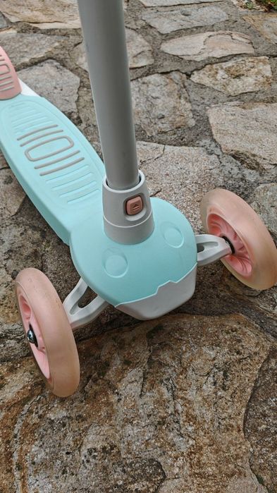 Детска тротинетка с 3 (светещи) колела B1 500