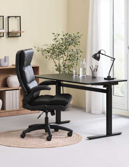 Scaun Birou negru REDUS de la 1000 la 650 de ron