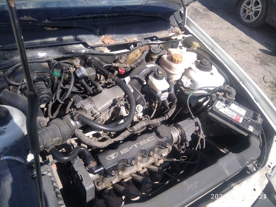 Продаю нексию 1 срочно