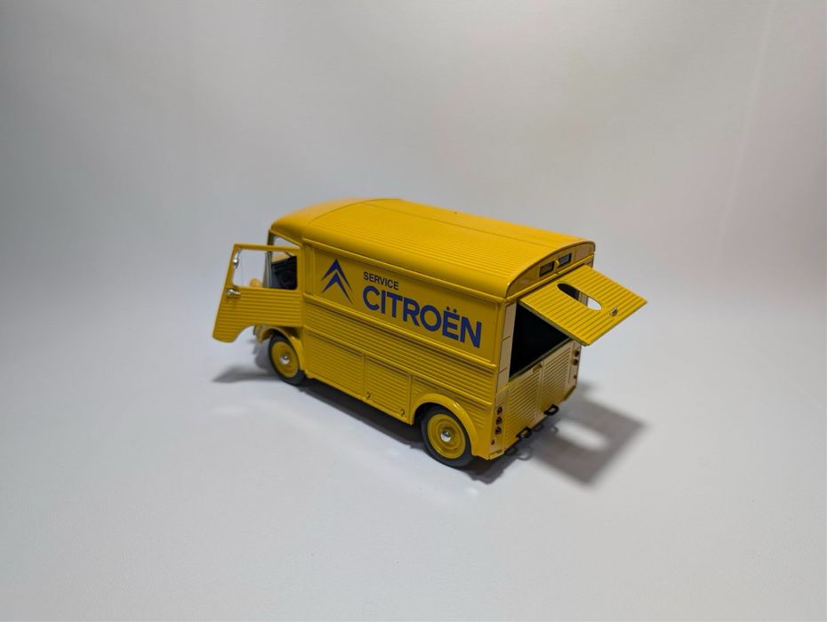 Macheta Solido 1:18, 1962 Citroen HY