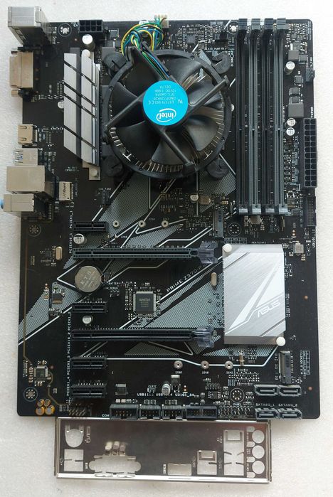 i7 8700k second hand si noi de vanzare • Anunturi • OLX.ro