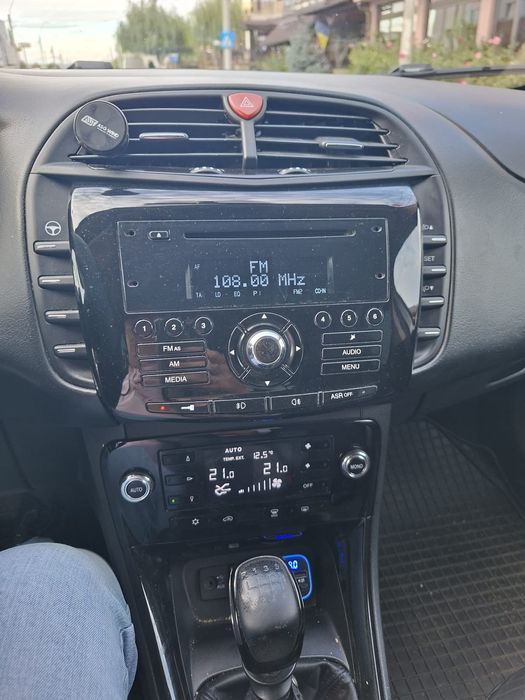 Lancia Delta 2015 lina 8