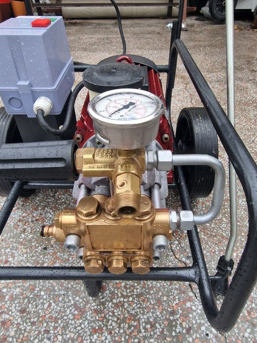 Aparat de spălat cu presiune trifazic 200 bar Kranzlé